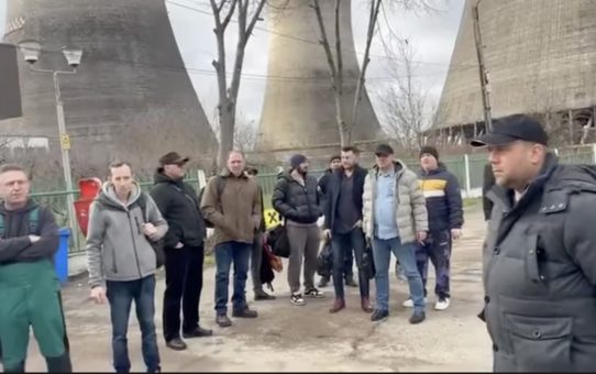 Dinastia Iovan de la Turceni: Sindicatul unde tatăl „rege” lasă moștenire scaunul fiului „prinț”, în timp ce muncitorii sunt reduși la tăcere cu întrebarea: „Nu ți-e bine unde stai?”