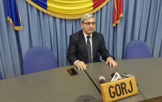 Ușile închise ale justiției. Cum a îngropat senatorul de Gorj Cristinel Rujan amendamentele societății civile la legea istorică anti-SLAPP